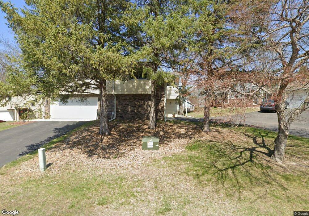 18316 Creeks Bend Dr, Minnetonka, MN 55345 - photo 1