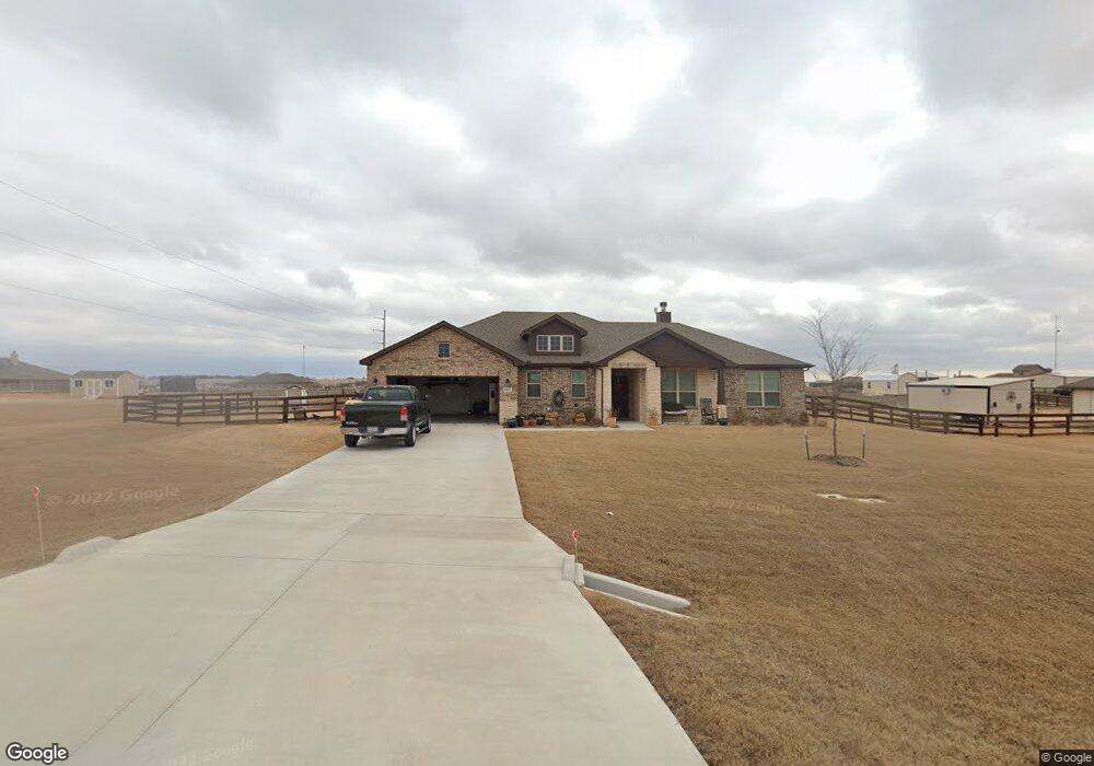 107 Crest Ln, Decatur, TX 76234 - photo 1