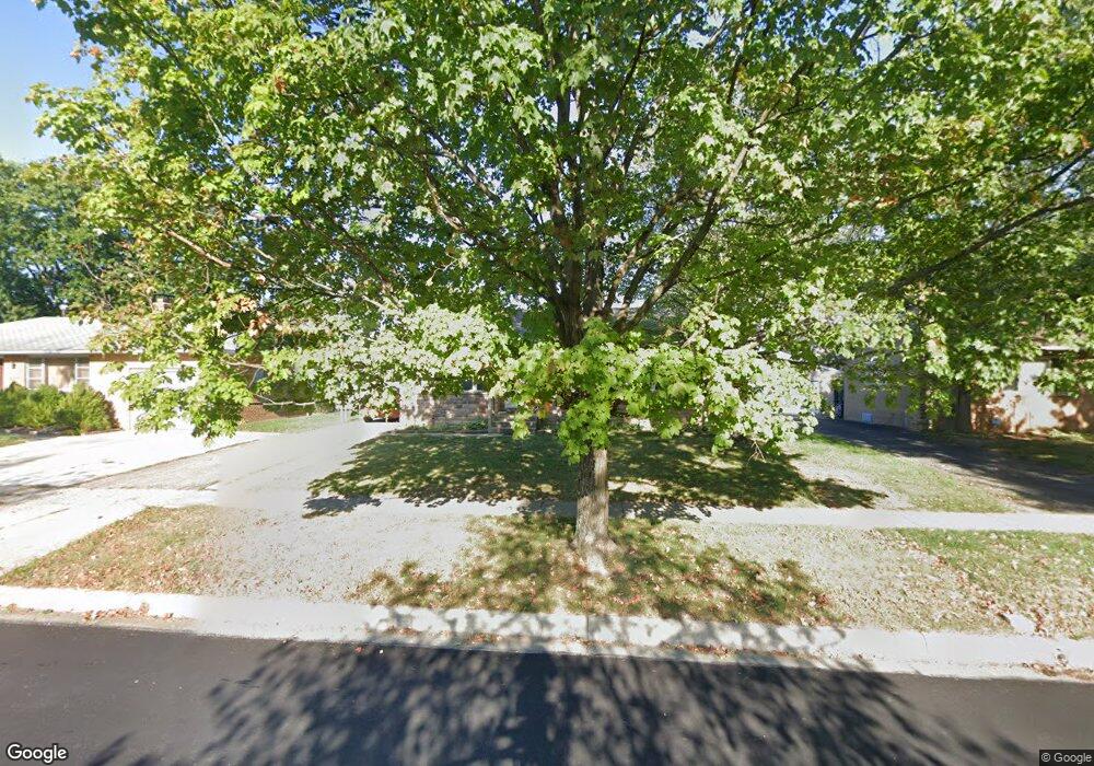 6397 Ambleside Dr, Columbus, OH 43229 - photo 1