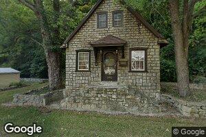 79 Mill St, Elsah, IL 62028