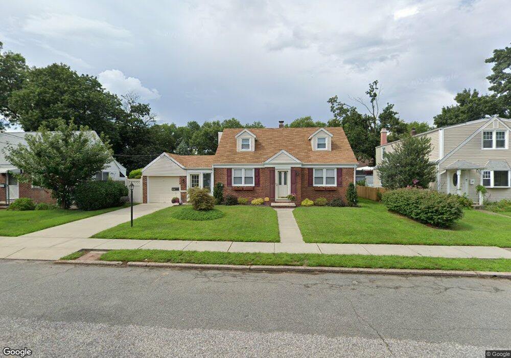 31 Maplewood Ave, Elmwood Park, NJ 07407 - photo 1