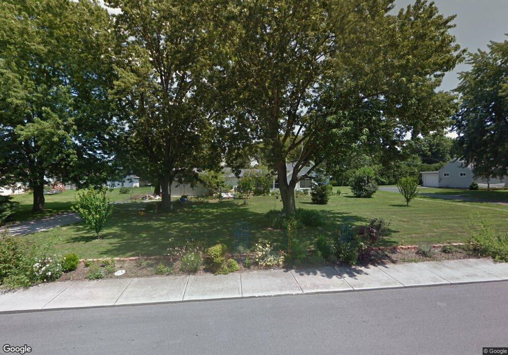 414 S Wentz St, Wapakoneta, OH 45895 - photo 1