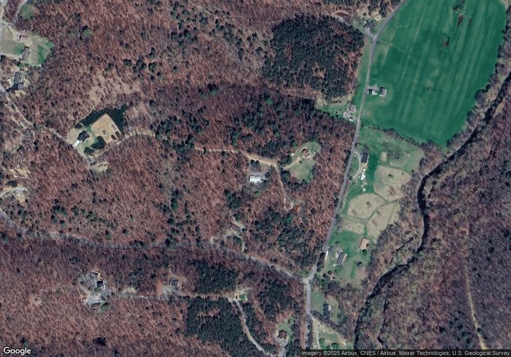 346 Hideaway Ln, Berkeley Springs, WV 25411 - photo 1