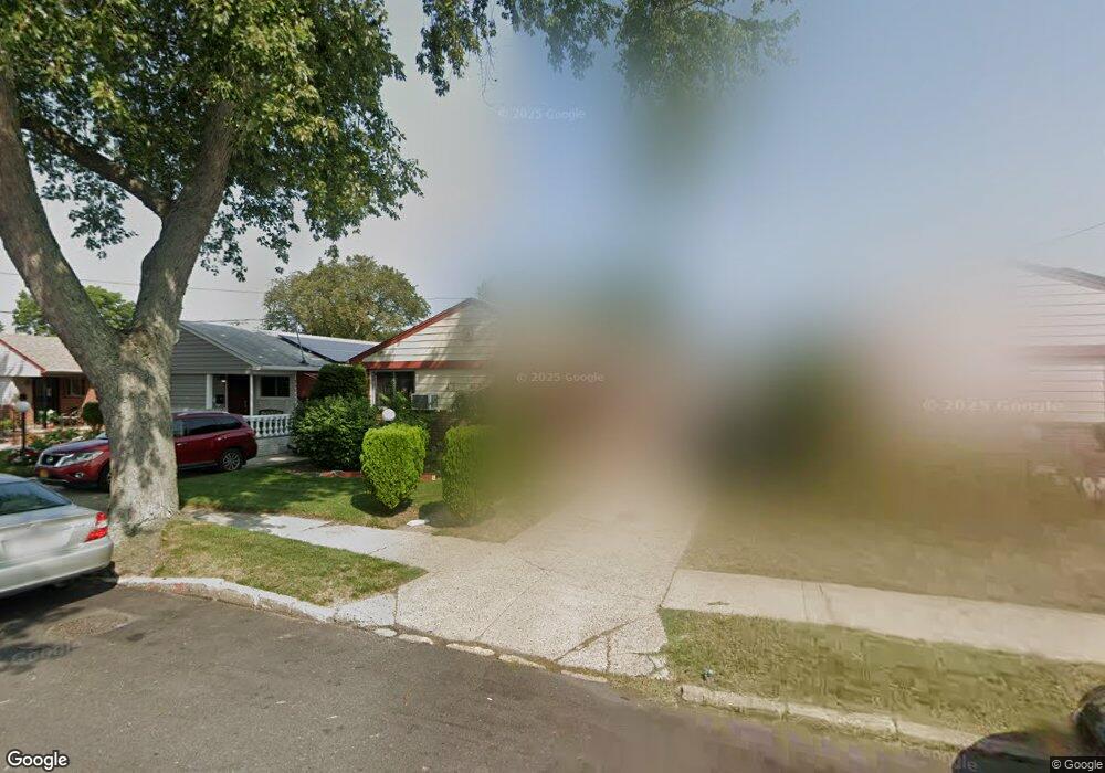 23207 129th Ave, Springfield Gardens, NY 11413 - photo 1