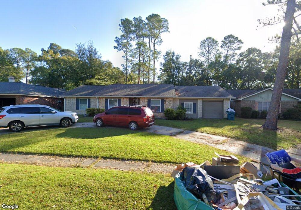 203 Driftwood Cir, Slidell, LA 70458 - photo 1