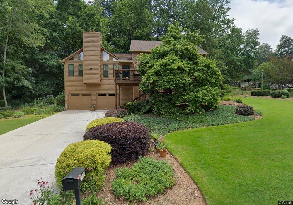 2723 Hawk Trace NE, Marietta, GA 30066 - photo 1