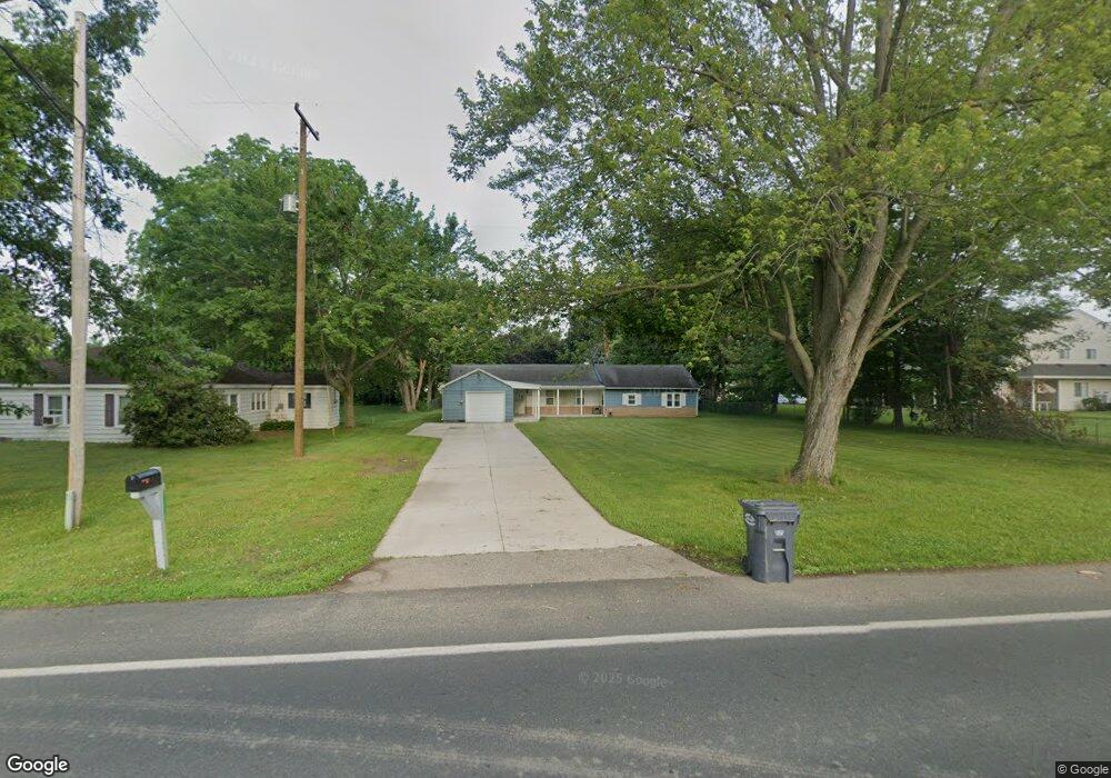 10340 Oakland Dr, Portage, MI 49024 - photo 1