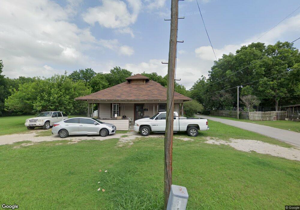 834 D St SE, Ardmore, OK 73401 - photo 1