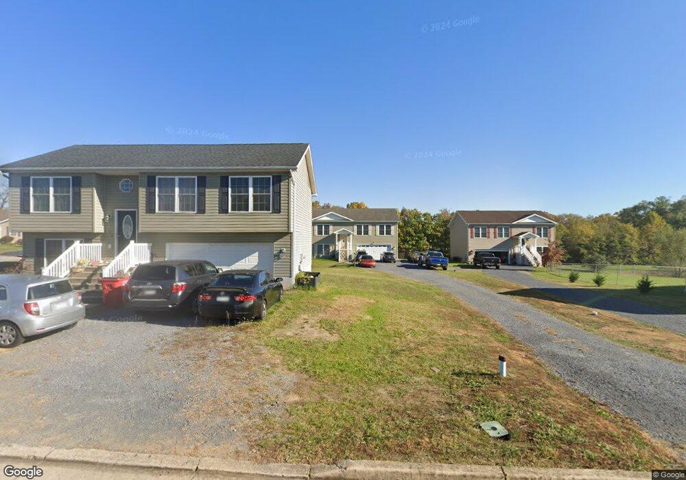 160 Freight Car Cir, Bunker Hill, WV 25413 - photo 1