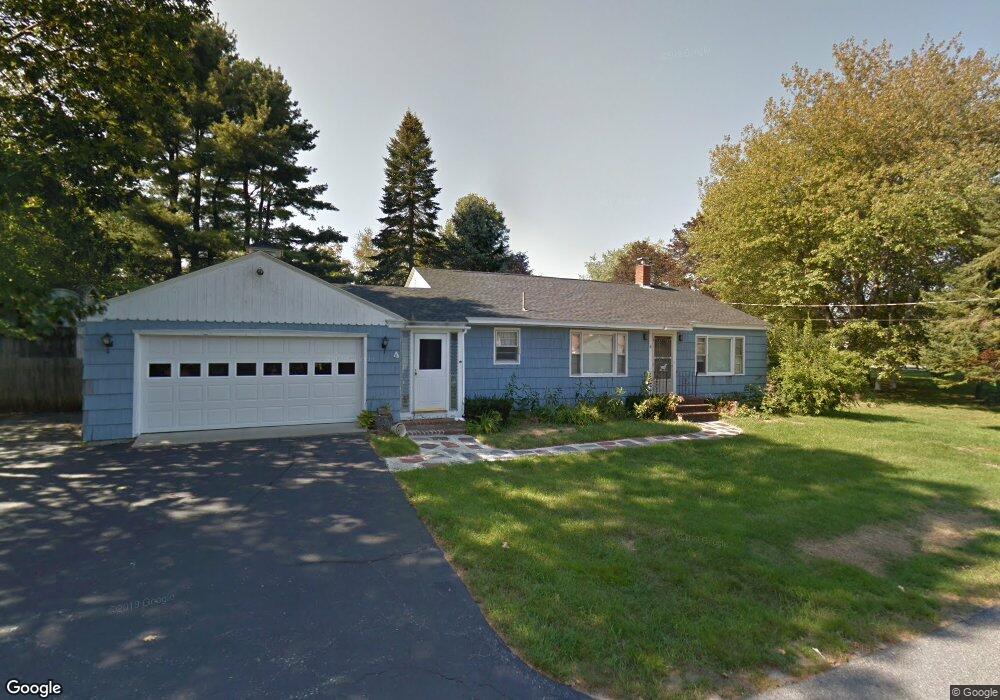 4 Hilltop Dr, Old Orchard Beach, ME 04064 - photo 1