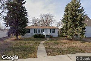 307 2nd St N, Hettinger, ND 58639