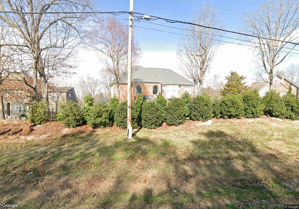 2618 Albatross Ln, Matthews, NC 28104 - photo 1