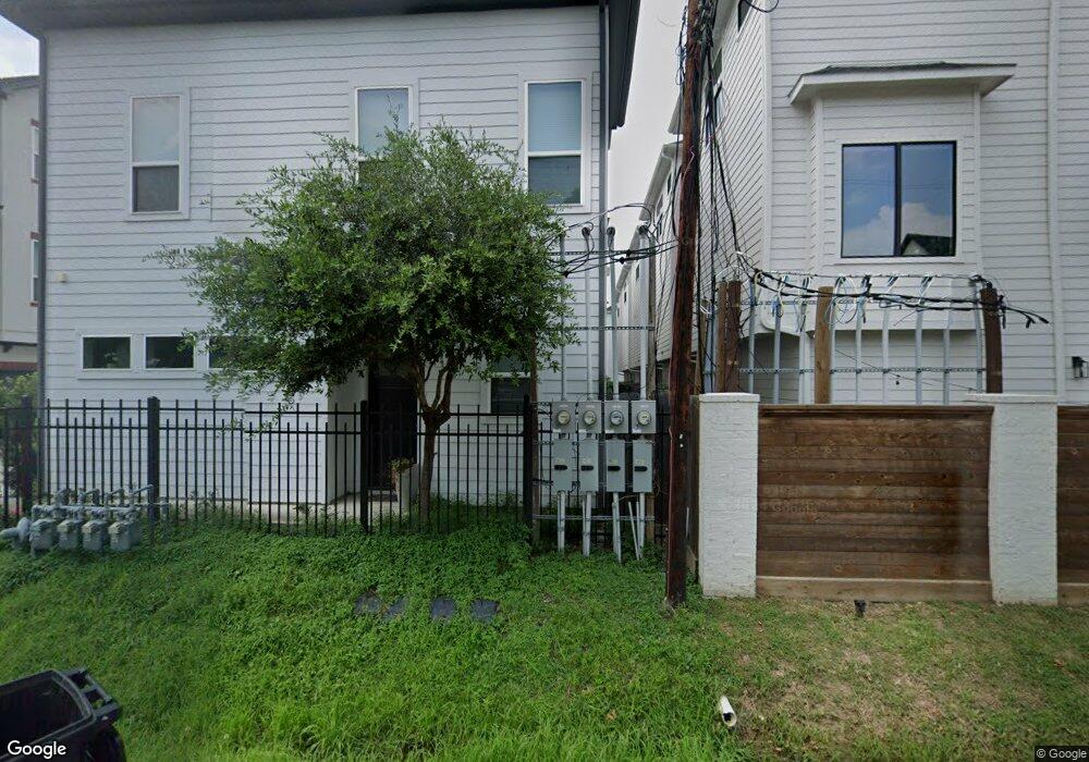 844 Wakefield Dr, Houston, TX 77018 - photo 1