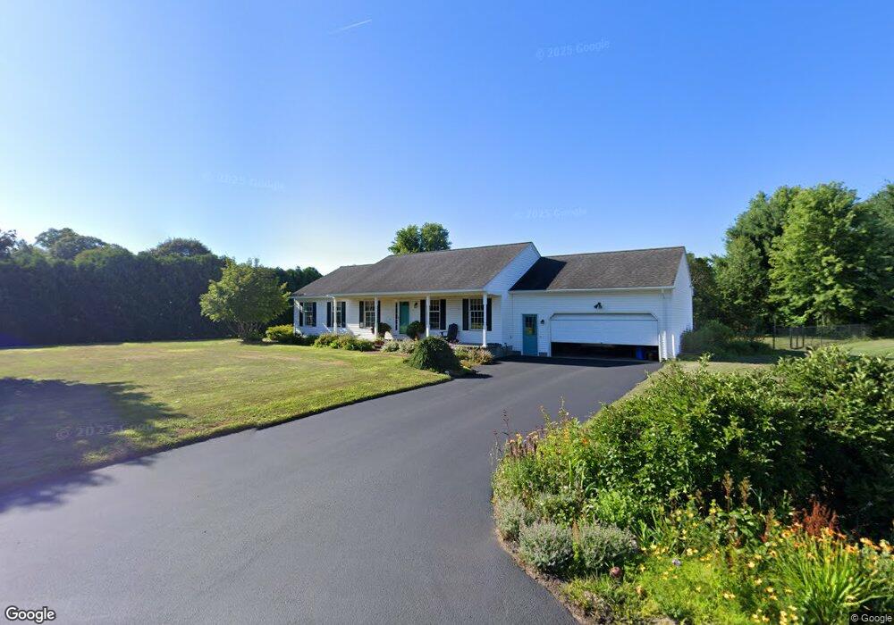 5 Mieczkowski Cir, South Deerfield, MA 01373 - photo 1