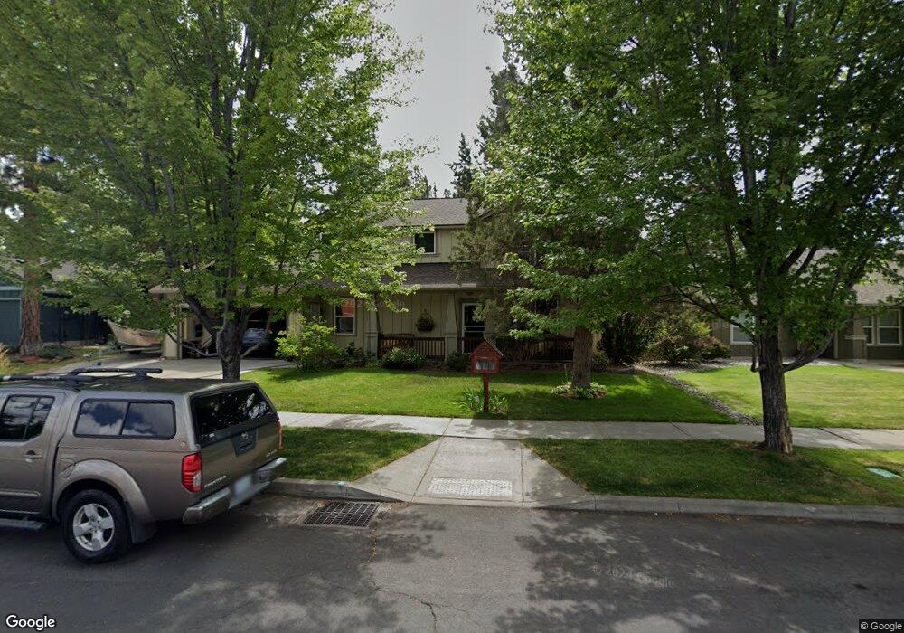 19843 Duck Call Ln, Bend, OR 97702 - photo 1