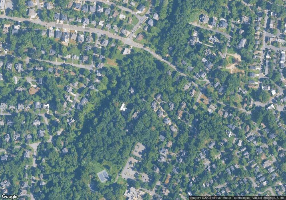 6920 Hickory Hill Ave, McLean, VA 22101 - photo 1