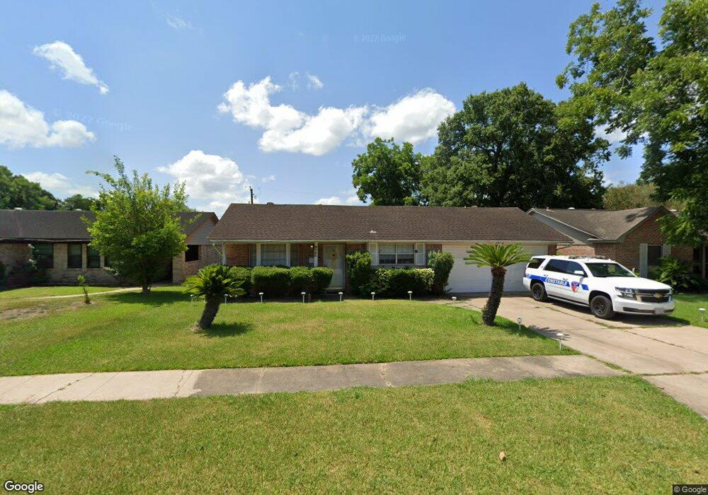 9730 Southport Dr, Houston, TX 77089 - photo 1