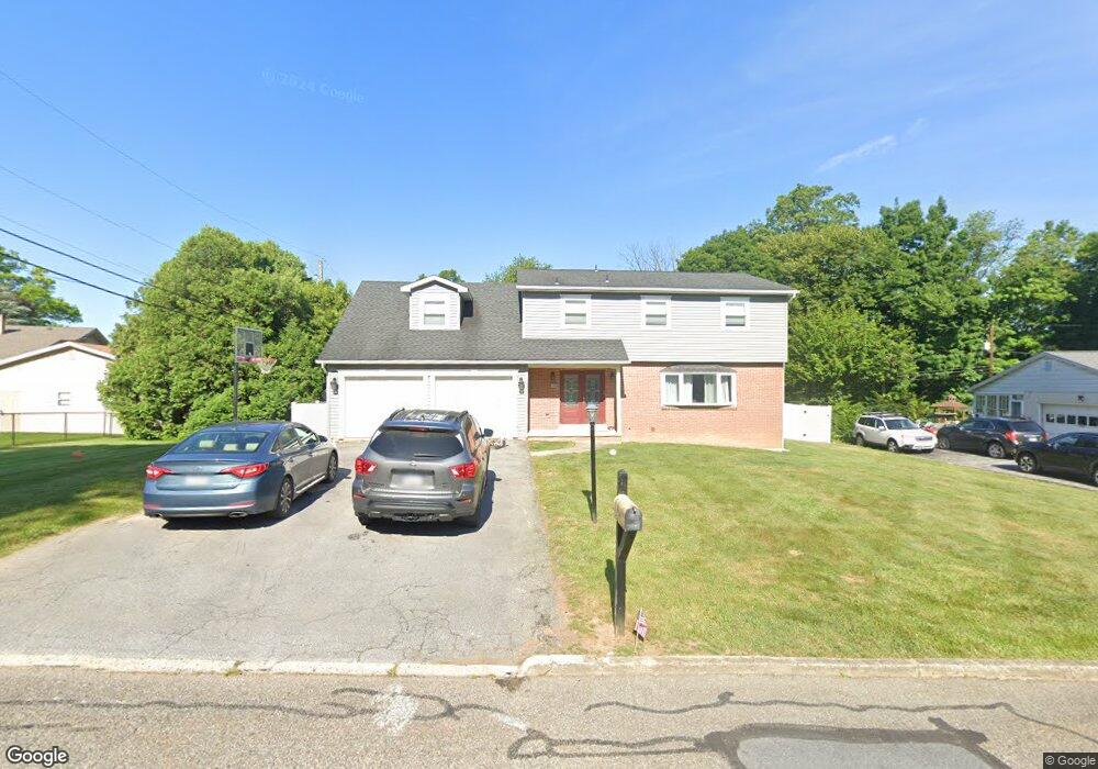 1408 Little Lehigh Dr N, Emmaus, PA 18049 - photo 1