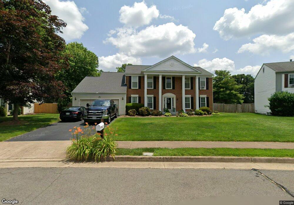 8538 Yoder St, Manassas, VA 20110 - photo 1