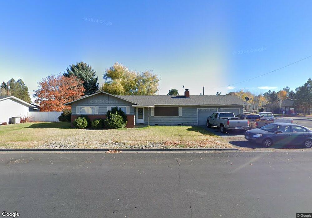 1850 SW 17th St, Redmond, OR 97756 - photo 1