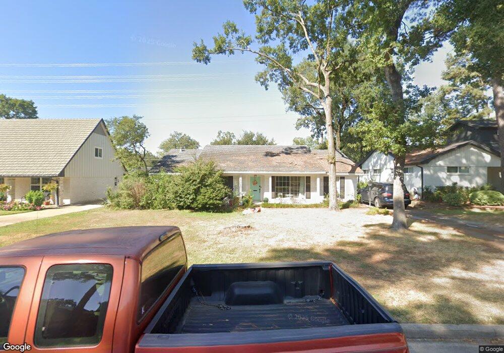 823 Saint Francis Ln, Houston, TX 77079 - photo 1