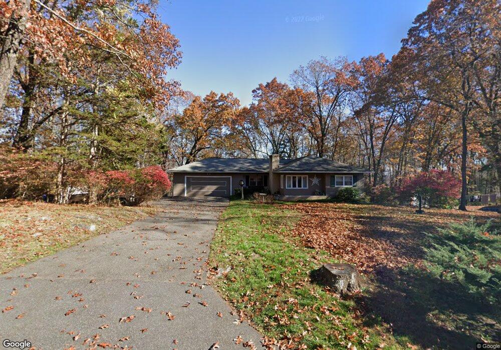 9 Richards Rd, Brookfield, CT 06804 - photo 1