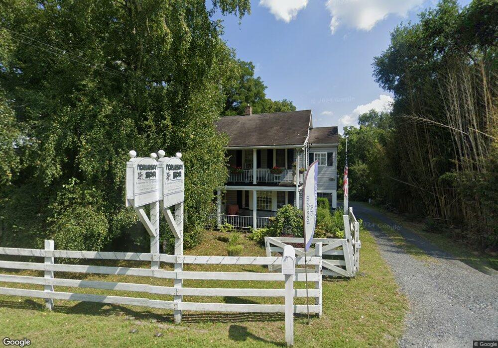 445 S Delaware Dr, Easton, PA 18042 - photo 1