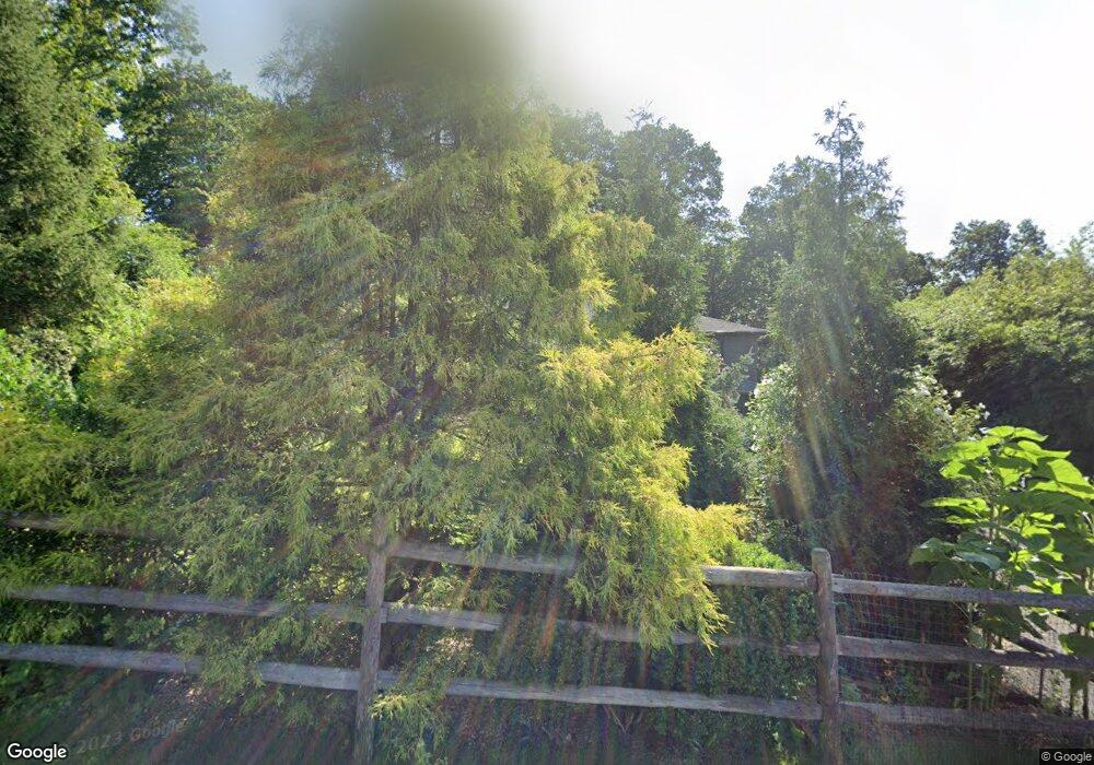 32 Soundview Rd, Ridgefield, CT 06877 - photo 1