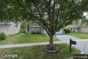 697 Lakewood Farms Dr, Bolingbrook, IL 60490