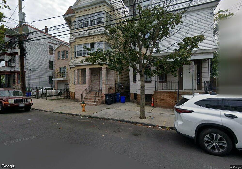 776 S 18th St unit 3, Newark, NJ 07103 - photo 1