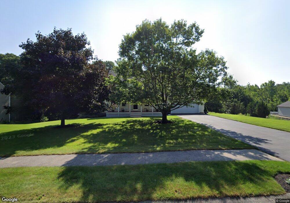 44 Kristin Ct, Northbridge, MA 01534 - photo 1