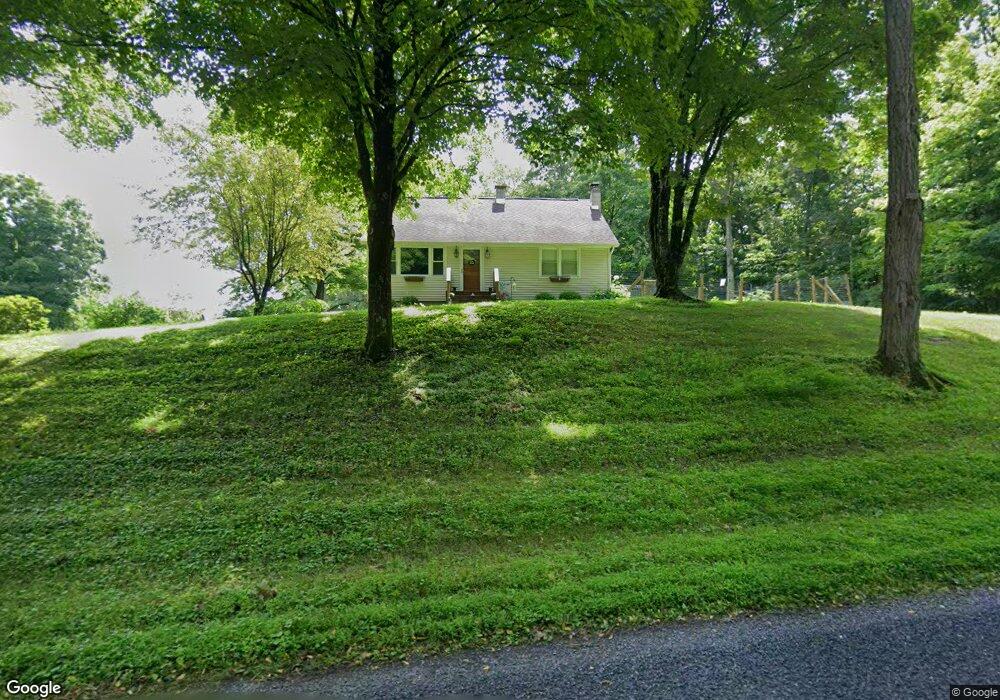 236 Market Ln, Clinton Corners, NY 12514 - photo 1