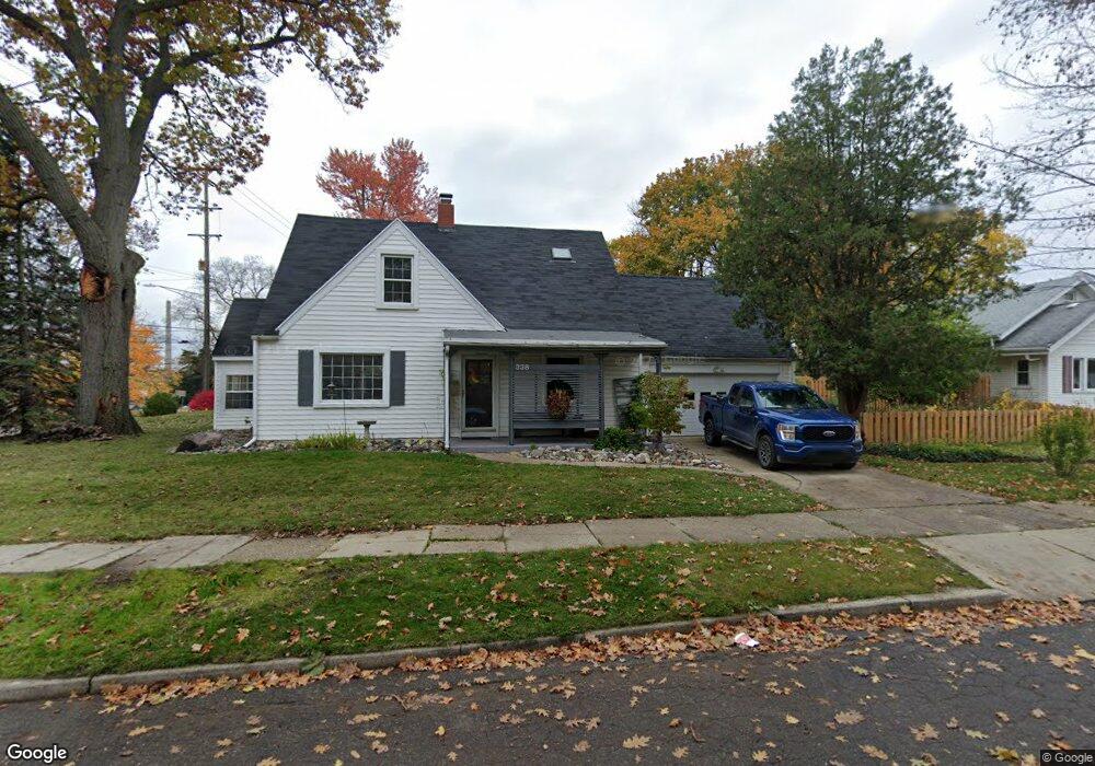 338 Kensington Rd, Lansing, MI 48910 - photo 1