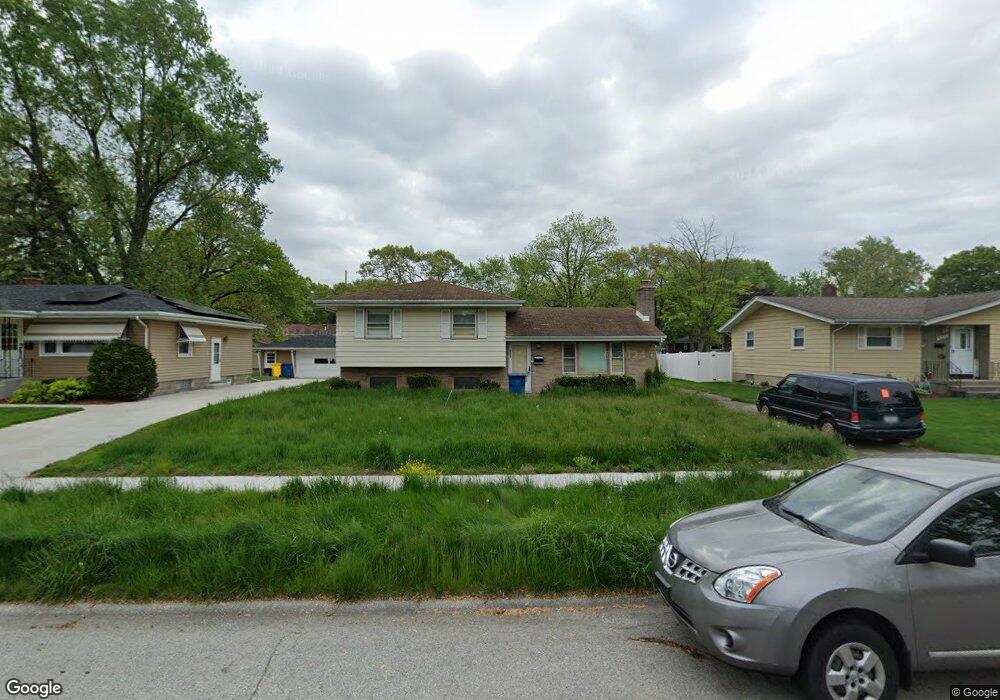 527 N Wheeler St, Griffith, IN 46319 - photo 1