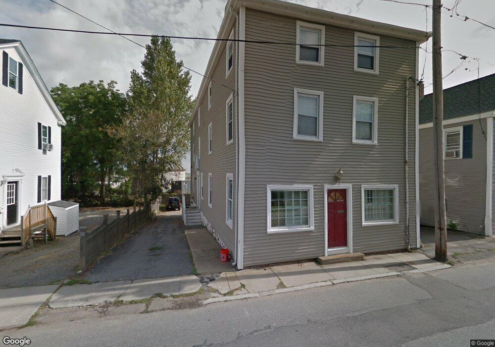137 Water St unit 3,1, Newburyport, MA 01950 - photo 1