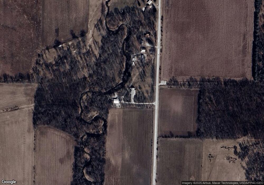 4798 Blue Creek Rd, Center Point, IA 52213 - photo 1