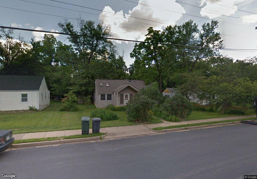 2025 Cherri Dr, Falls Church, VA 22043 - photo 1