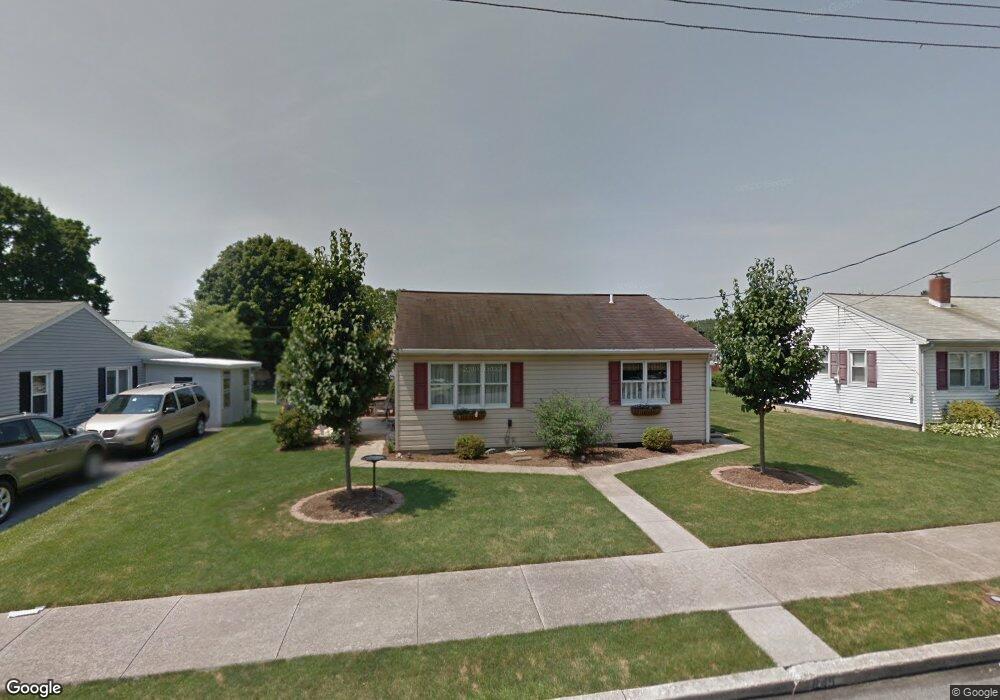 845 S Grant St, Palmyra, PA 17078 - photo 1