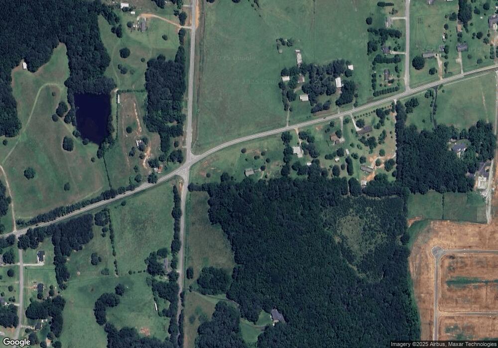 1052 Peeksville Rd, Locust Grove, GA 30248 - photo 1