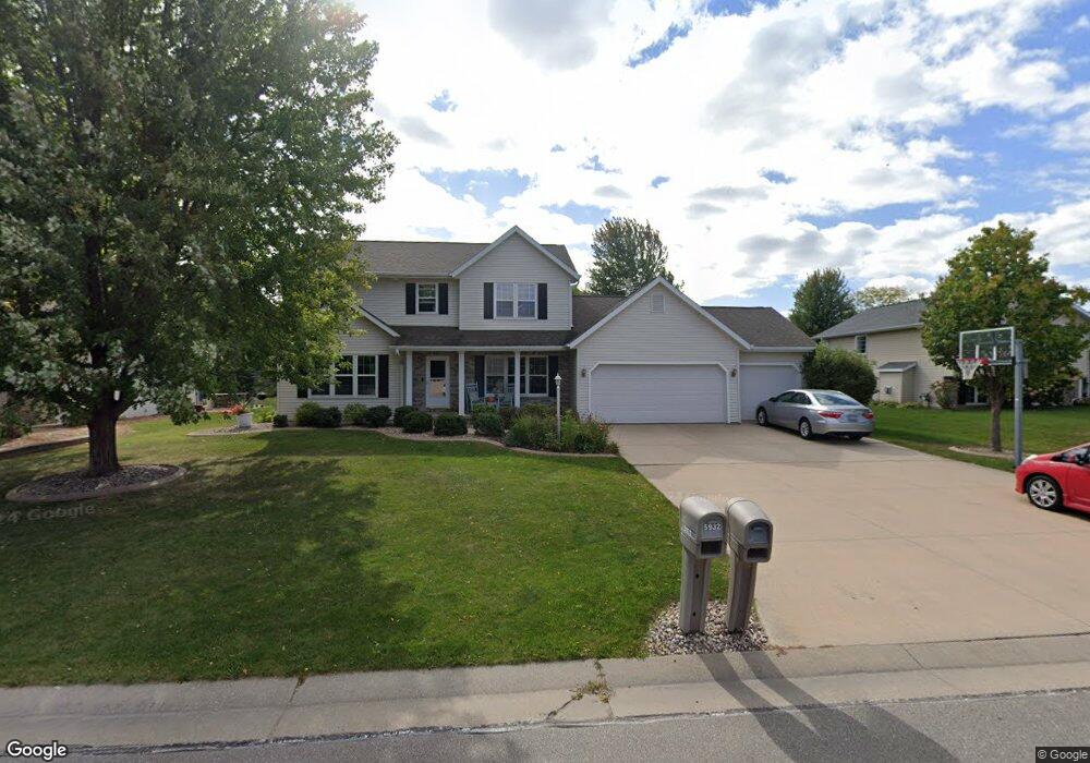 W5935 Sweet Clover Dr, Appleton, WI 54915 - photo 1