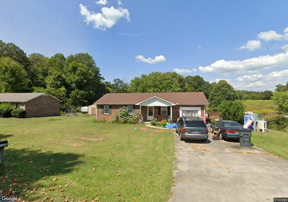 1512 Candace Dr, Cookeville, TN 38506 - photo 1