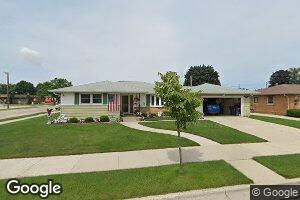2924 Wedemeyer St, Sheboygan, WI 53081