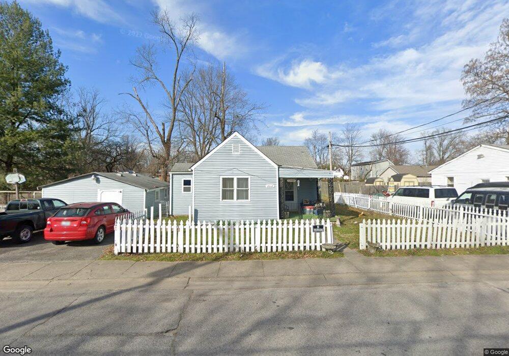 2012 Jaycee Dr, New Albany, IN 47150 - photo 1