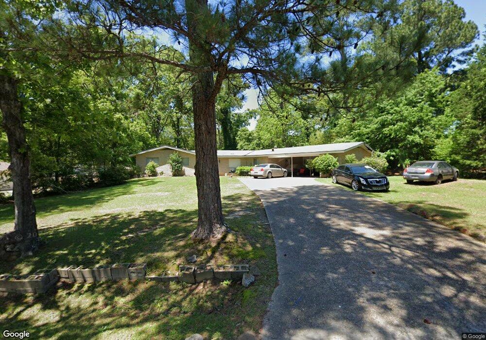 927 Chippewah Dr, Laurel, MS 39440 - photo 1