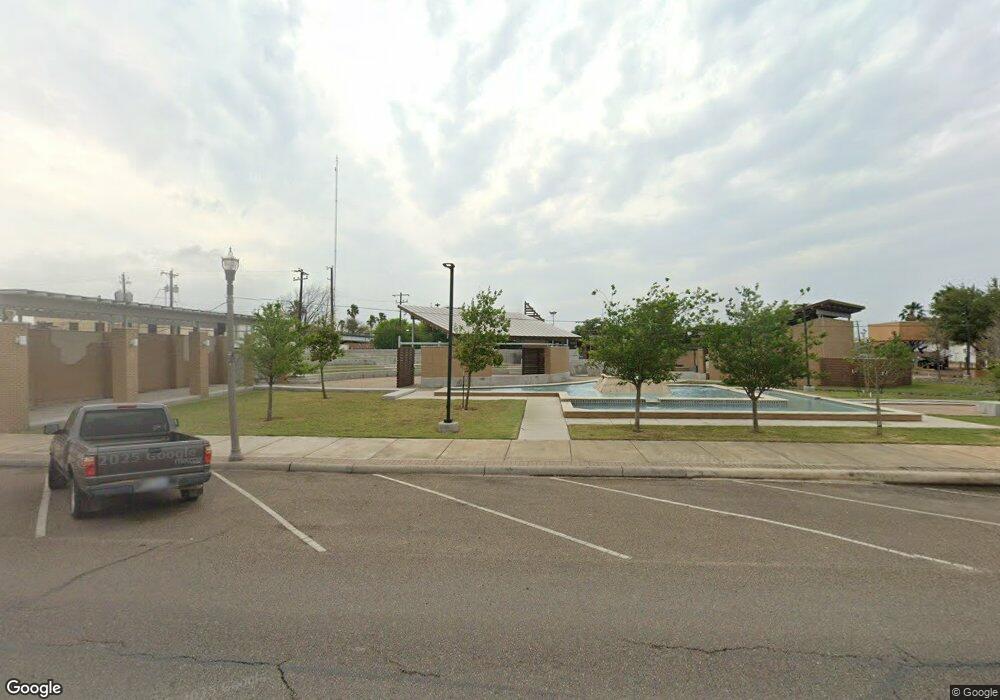 204 S Cage Blvd, Pharr, TX 78577 - photo 1