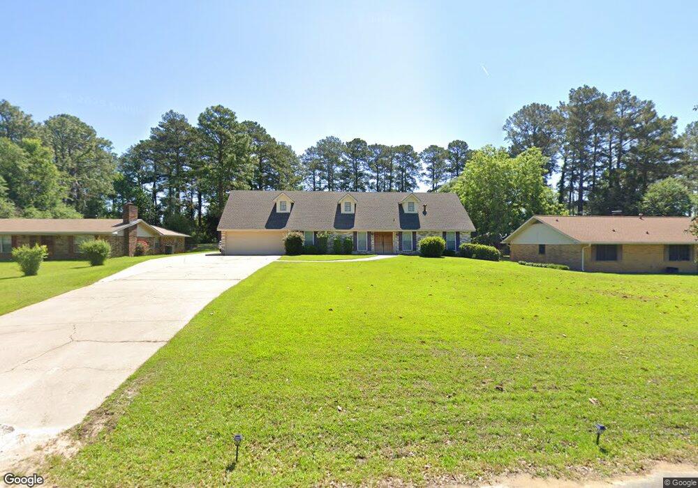 514 Holiday Cir, Pineville, LA 71360 - photo 1