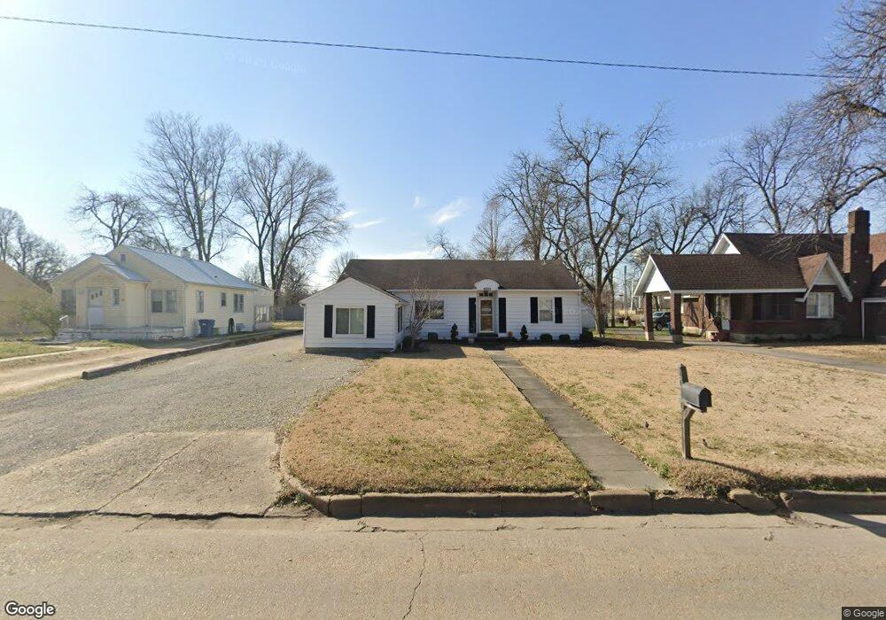1020 Scott St, New Madrid, MO 63869 - photo 1