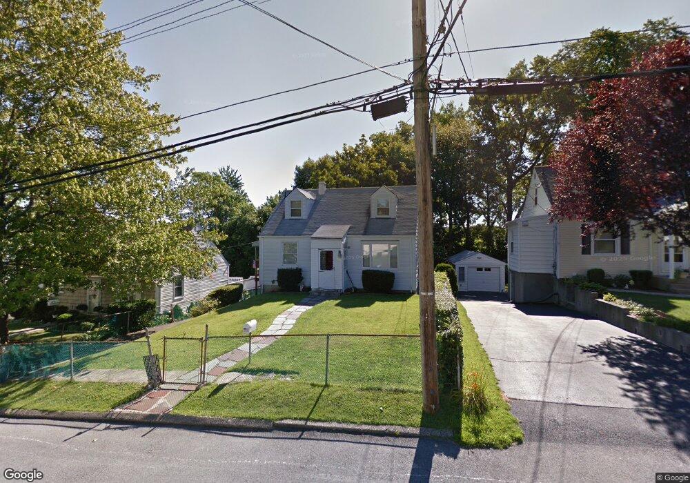 21 Kipling Rd, Yonkers, NY 10710 - photo 1