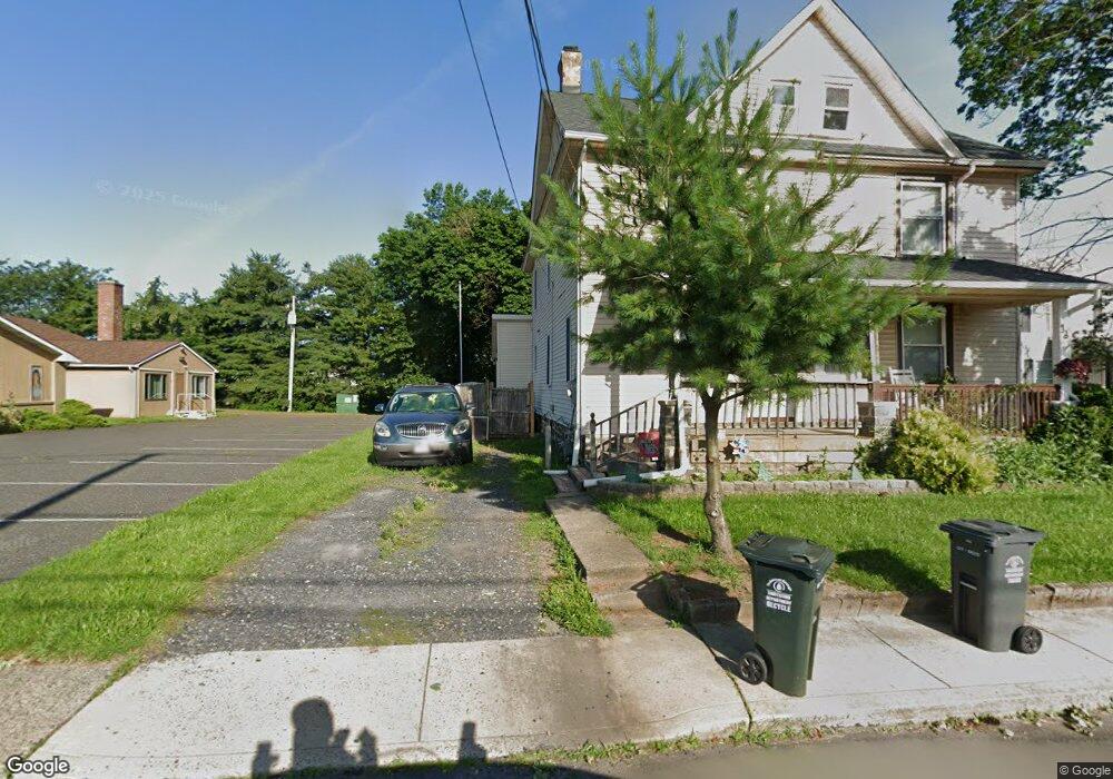 18 S 14th St, Quakertown, PA 18951 - photo 1