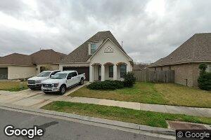 377 Lake Breeze Dr, Baton Rouge, LA 70820